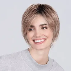 Perruque femme Java - Bob plongeant en cheveux synthétiques