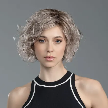 Perruque femme Turn - Volume et boucles légères, lace front