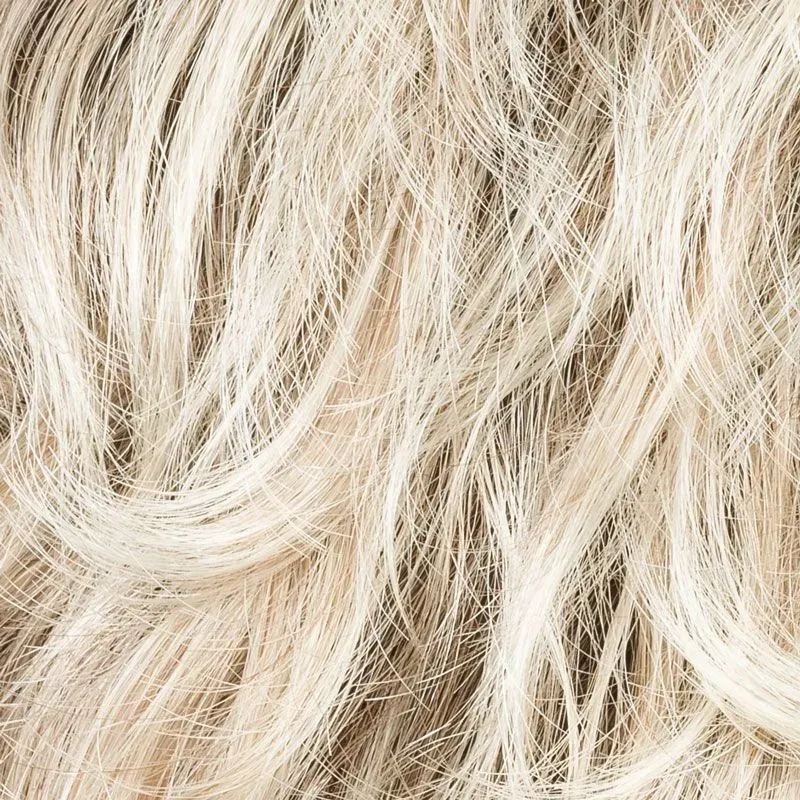 Alexis Ellen Wille – Sandyblonde ROOTED – détail de la couleur