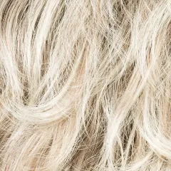 Alexis Ellen Wille – Sandyblonde ROOTED – détail de la couleur