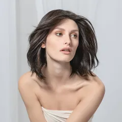 Perruque femme Yara - Long bob en cheveux naturels Remy