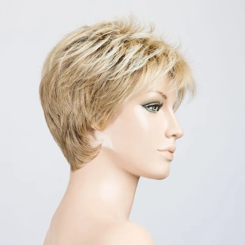 Bliss Sandyblonde ROOTED - vue sur tête mannequin