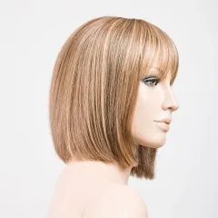 Cleo Ellen Wille – Lightbernstein ROOTED – vue sur tête mannequin