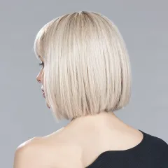 Cleo Ellen Wille – Silverblonde ROOTED – vue portée