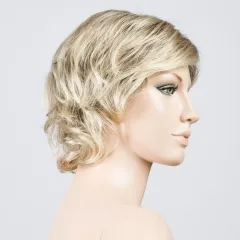 Daily Mono Ellen Wille – Sandyblonde ROOTED – vue sur tête mannequin
