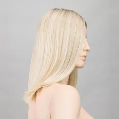 Drive Mono Part Ellen Wille – Pastelblonde ROOTED – vue sur tête mannequin