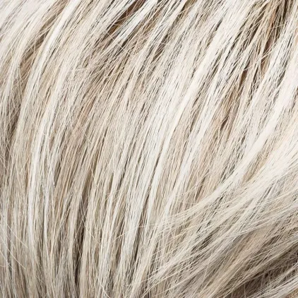 Elan Ellen Wille – Metallic blonde ROOTED – détail de la couleur
