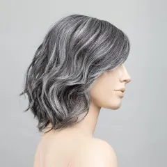 Elle Mono Ellen Wille – Salt/Pepper ROOTED – vue sur tête mannequin