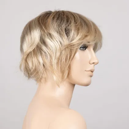 Escape Soft Ellen Wille – Sandyblonde ROOTED – vue sur tête mannequin