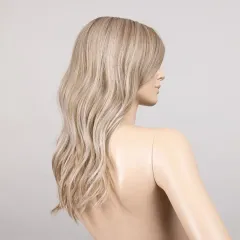 Fantasy Deluxe Ellen Wille – Champagne ROOTED – vue sur tête mannequin