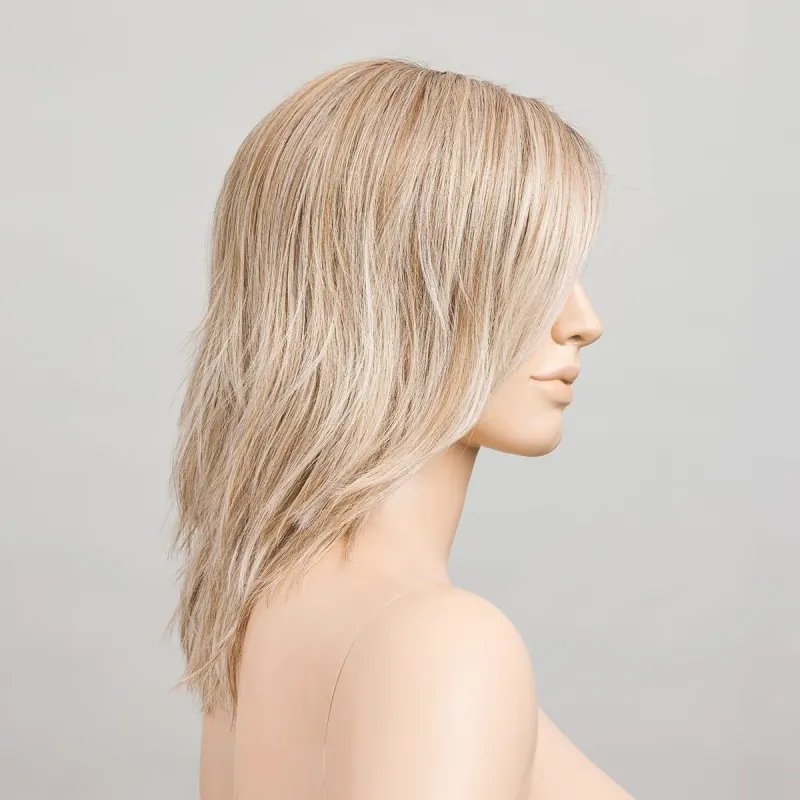 Flow Mono Part Ellen Wille – Pearlblonde ROOTED – vue sur tête mannequin