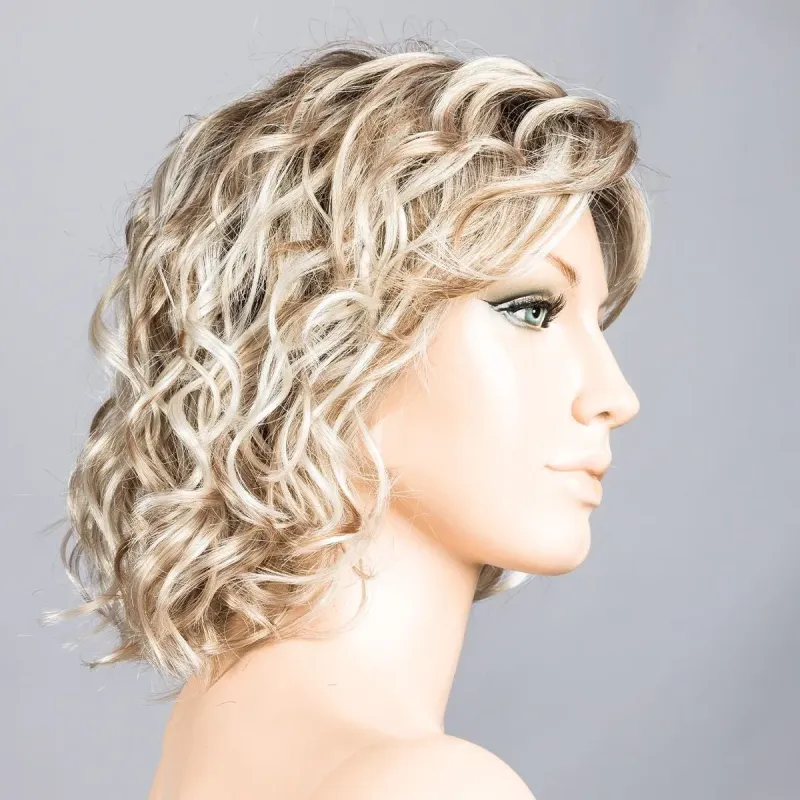 Girl Large Mono Part Ellen Wille – Pearlblonde ROOTED – vue sur tête mannequin