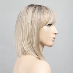 Miss Comfort Ellen Wille – Pearlblonde ROOTED – vue sur tête mannequin