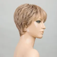 Novel Deluxe Ellen Wille – Sandyblonde ROOTED – vue sur tête mannequin