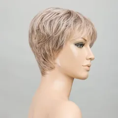Novel Deluxe Ellen Wille – Pearlblonde ROOTED – vue sur tête mannequin