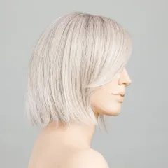 Ready Mono Part Ellen Wille – Silverblonde ROOTED – vue sur tête mannequin