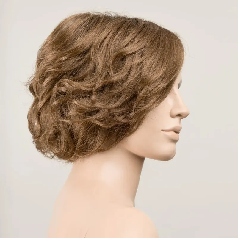 Romance Deluxe Ellen Wille – Almondbrown ROOTED – vue sur tête mannequin