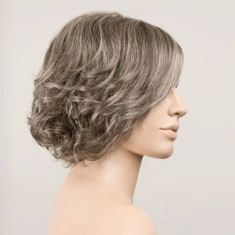 Romance Deluxe Ellen Wille – Smoke MIX – vue sur tête mannequin