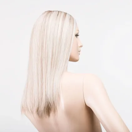 Sleek Mono Part Ellen Wille – Pearlblonde ROOTED – vue sur tête mannequin
