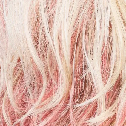 Tabu Ellen Wille – Roseblonde ROOTED – détail de la couleur