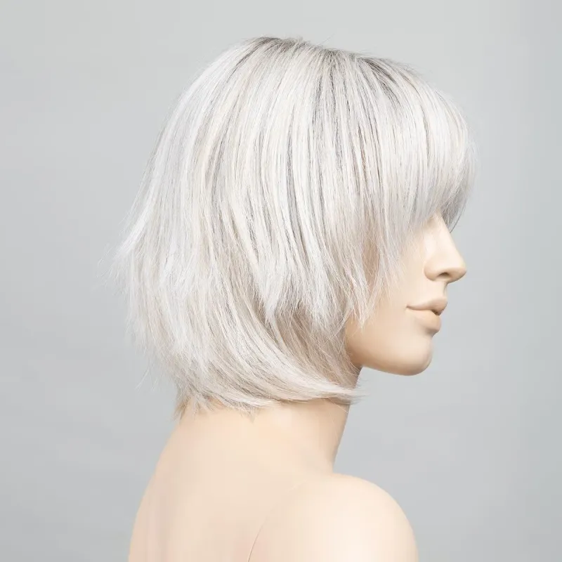 Tess Mono Part Ellen Wille – Silverblonde ROOTED – vue sur tête mannequin