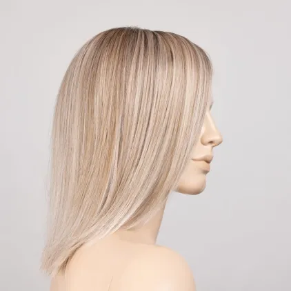 Treasure Soft Ellen Wille – Pearlblonde ROOTED – vue sur tête mannequin
