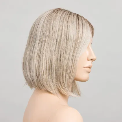 Vivi Mono Part Ellen Wille – Pearlblonde ROOTED – vue sur tête mannequin