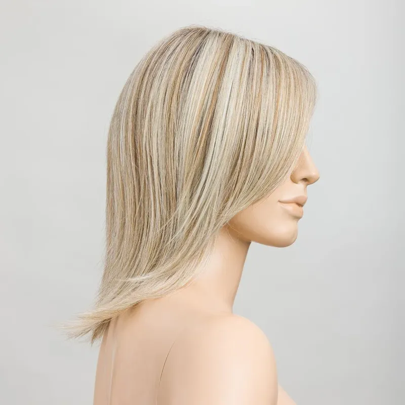Whisper Comfort Ellen Wille – Pearlblonde ROOTED – vue sur tête mannequin