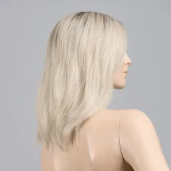 Runway Mono Part Ellen Wille – Lightchampagne ROOTED – vue sur tête mannequin