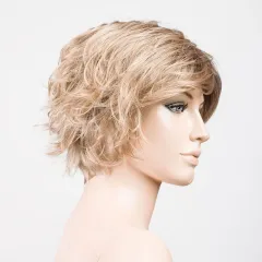 Show Ellen Wille – Sandyblonde ROOTED – vue sur tête mannequin
