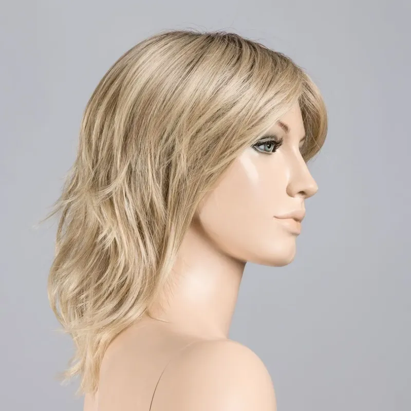 Stage Mono Part Ellen Wille – Sandyblonde ROOTED – vue sur tête mannequin