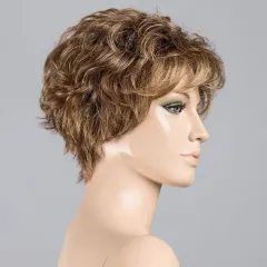 Weekend Ellen Wille – Lightbernstein ROOTED – vue sur tête mannequin