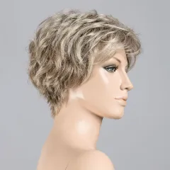 Weekend Ellen Wille – Pearlblonde ROOTED – vue sur tête mannequin
