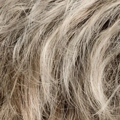 Weekend Ellen Wille – Pearlblonde ROOTED – détail de la couleur