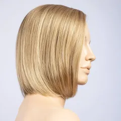 Eli Ellen Wille – Middleblonde – vue sur tête mannequin