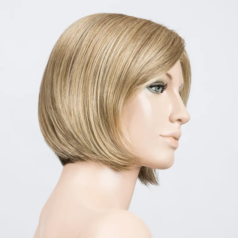 Emma Ellen Wille – Middleblonde – vue sur tête mannequin