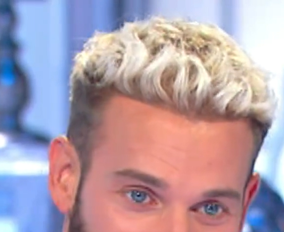 Matt Pokora bordure frontale